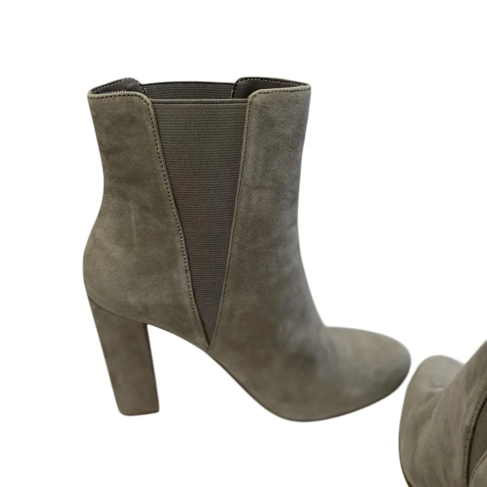 Steve Madden Suede Leather Ankle Effect Preppy Almond Toe Booties 7.5 Stone Gray